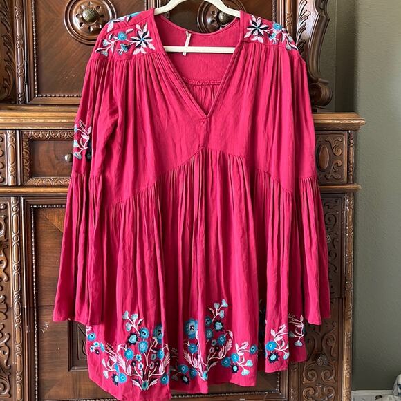 Free People Te Amo embroidered mini boho dress/tunic. - Picture 2 of 7